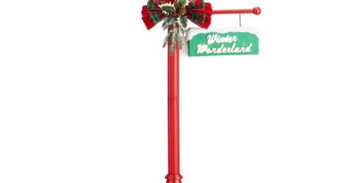 Christmas lamp post decoration ideas