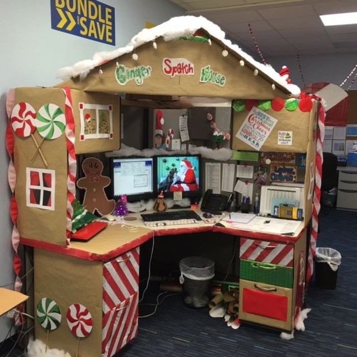 Christmas office desk decoration ideas